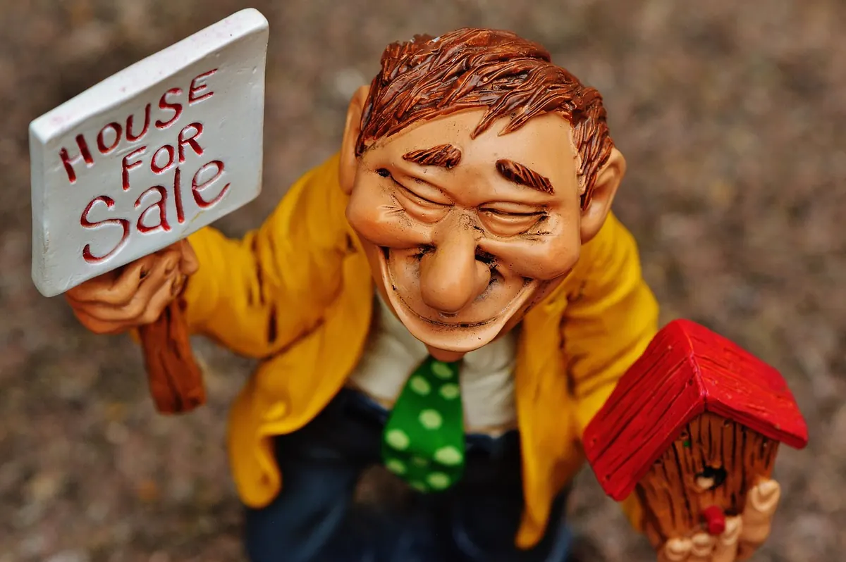 FSBO vs. Real Estate Agent: Which Selling Route Fits Your Timeline and Budget?